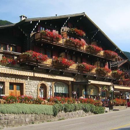Au Manoir D'Anniviers Hotel Vissoie Bagian luar foto
